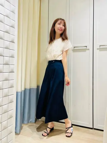 ANY SIS スタッフ コーディネート画像