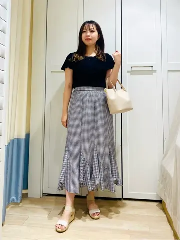 ANY SIS 藤田 コーディネート画像