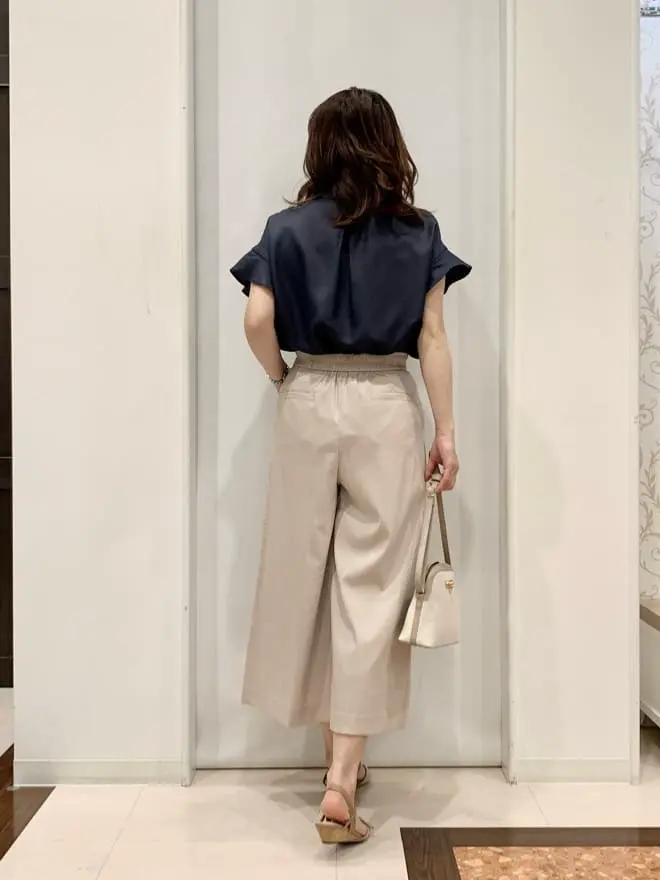 ANY SIS 横田 コーディネート画像