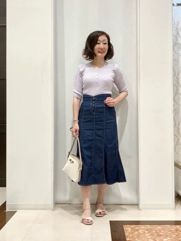 ANY SIS スタッフ コーディネート画像