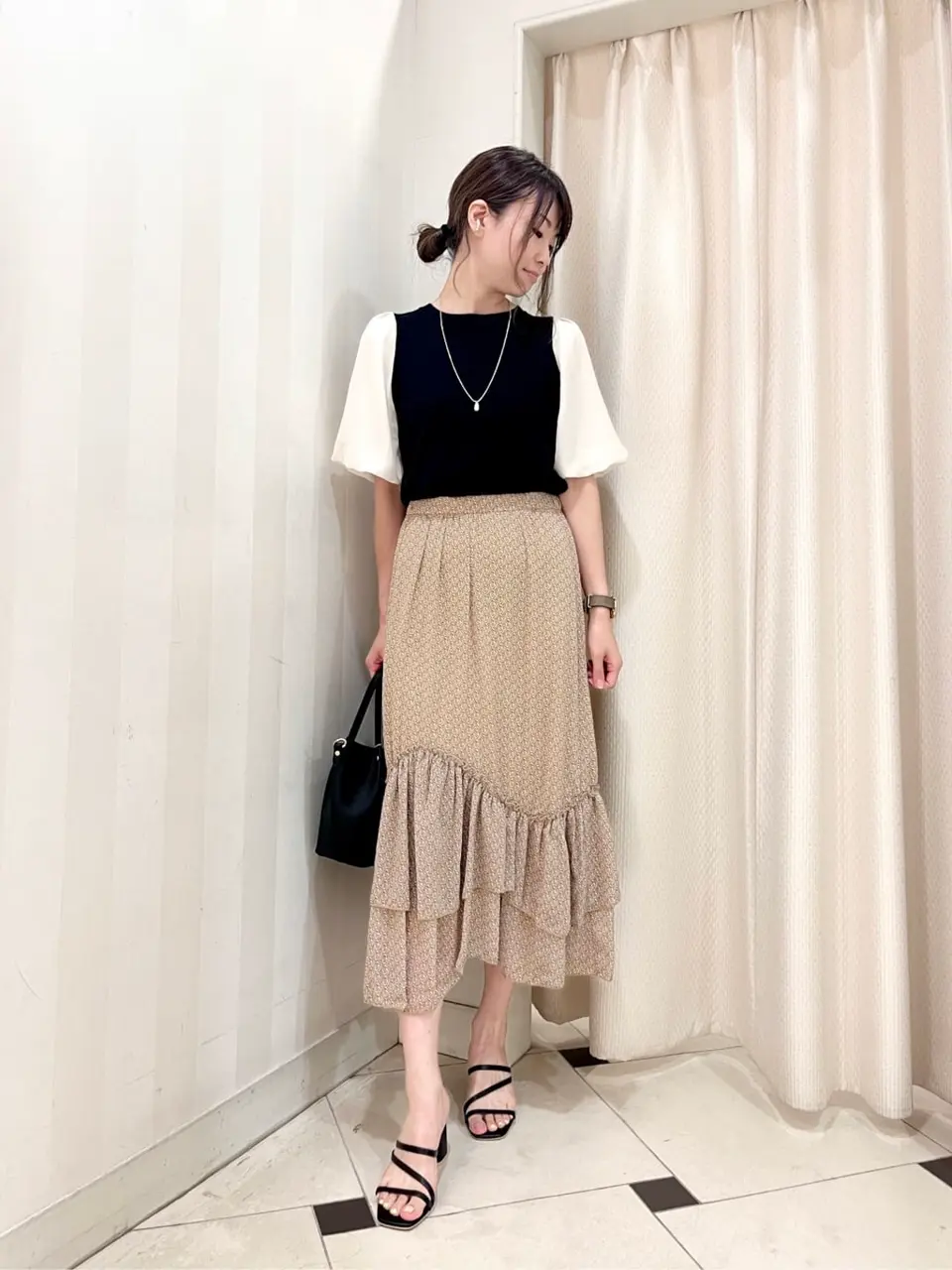 ANY SIS 金井 コーディネート画像