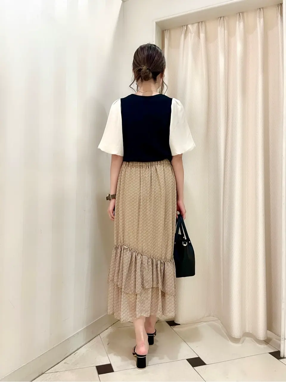 ANY SIS 金井 コーディネート画像