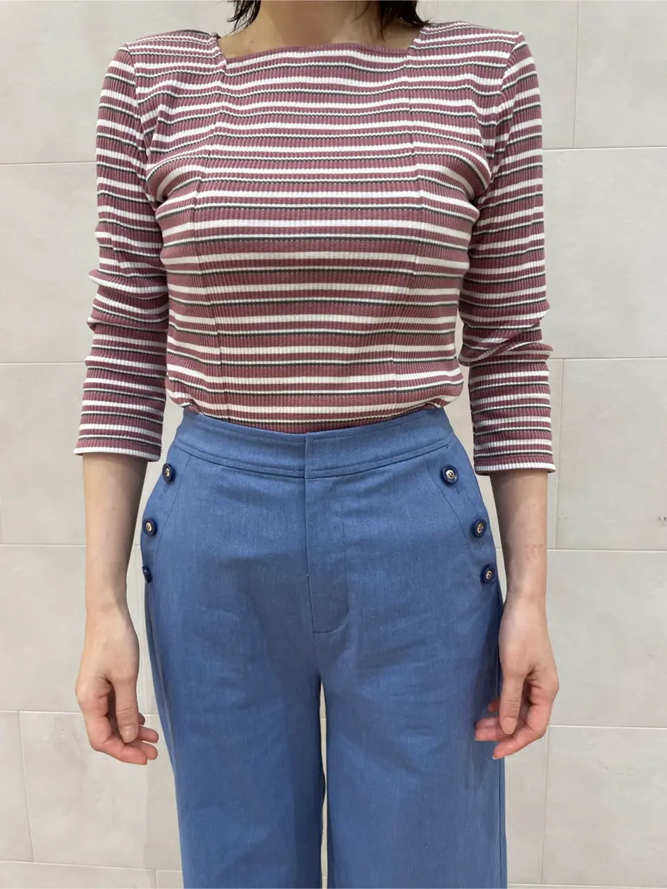 ANY SIS 髙橋 コーディネート画像