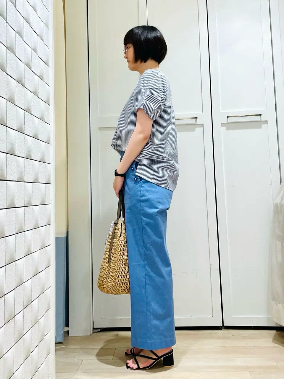 ANY SIS スタッフ コーディネート画像