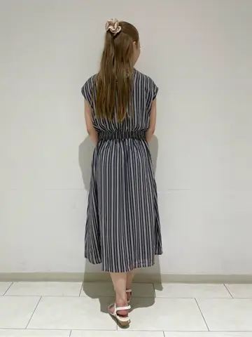 ANY SIS 土居 コーディネート画像