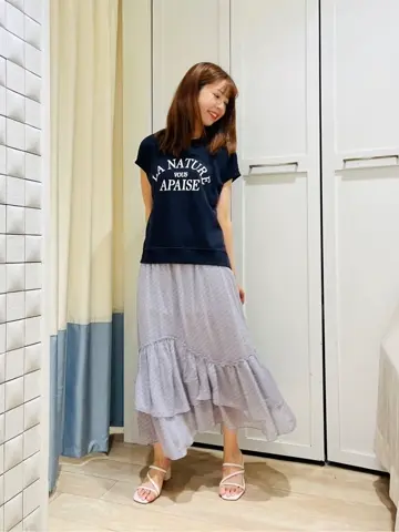 ANY SIS スタッフ コーディネート画像