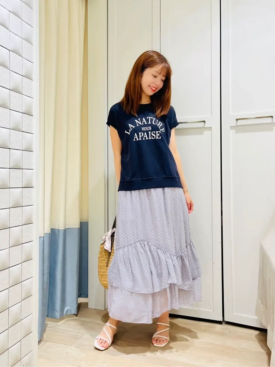 ANY SIS スタッフ コーディネート画像