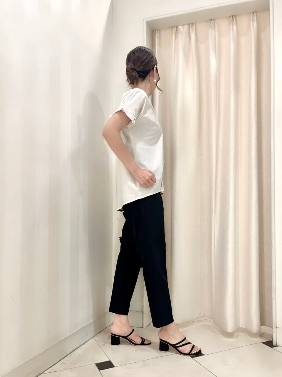 ANY SIS 金井 コーディネート画像