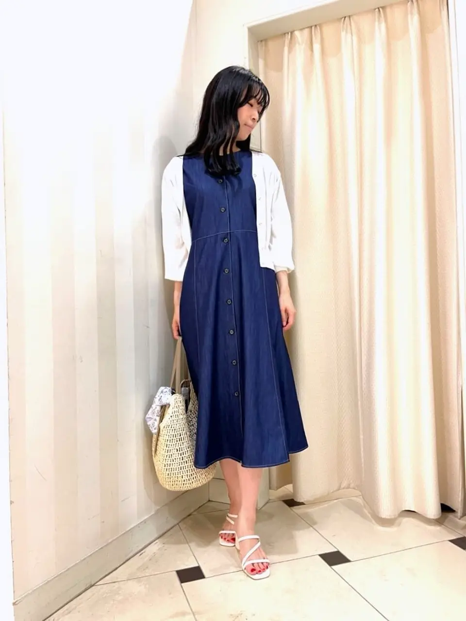 ANY SIS スタッフ コーディネート画像