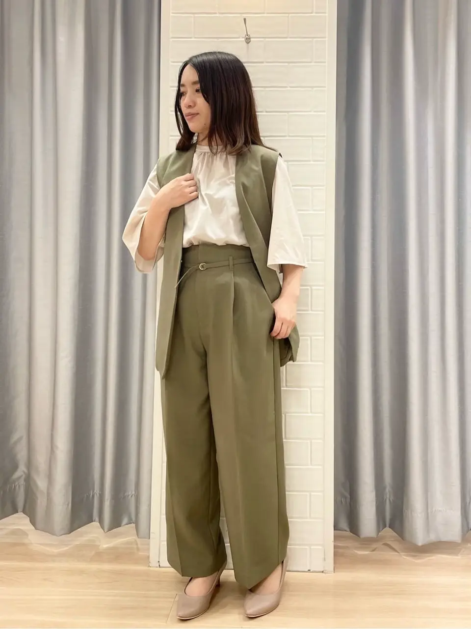 ANY SIS 丸岡 コーディネート画像