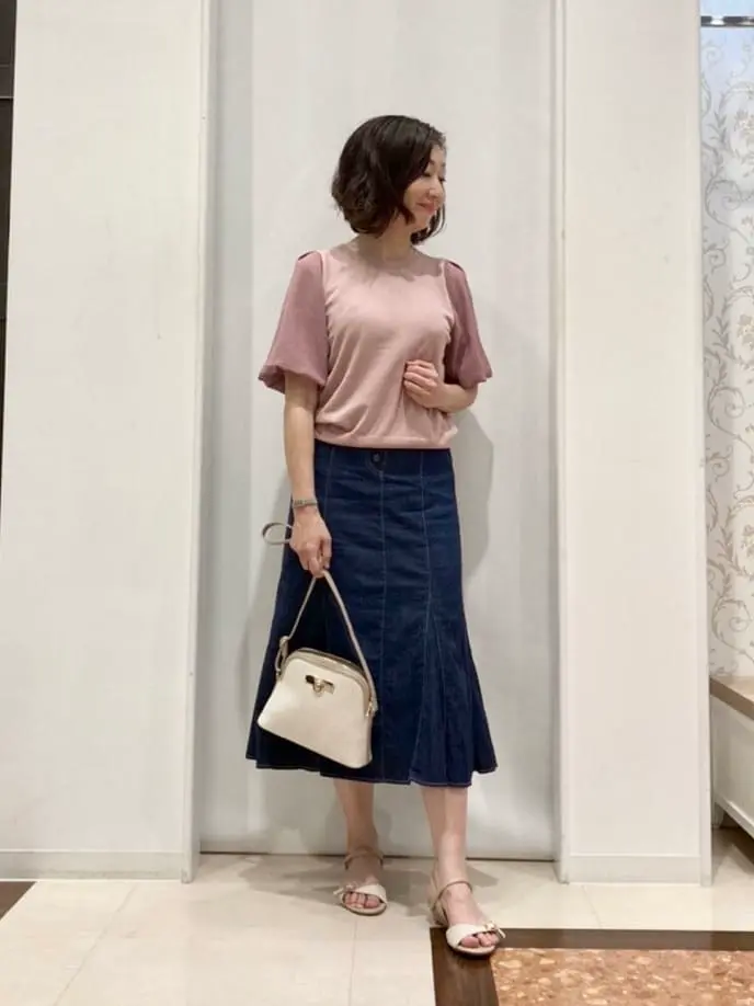 ANY SIS スタッフ コーディネート画像