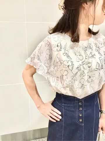 ANY SIS スタッフ コーディネート画像