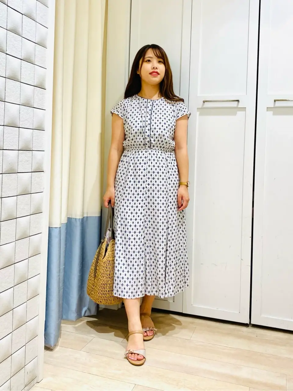 ANY SIS スタッフ コーディネート画像