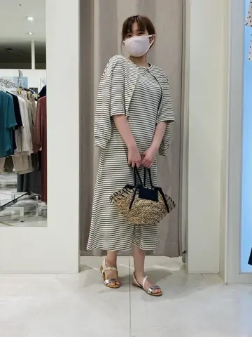 ANY SIS 川根　彩 コーディネート画像