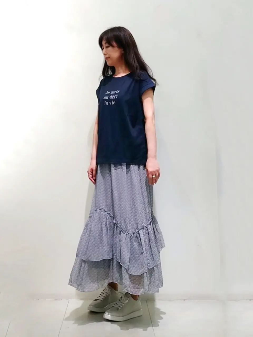 ANY SIS スタッフ コーディネート画像