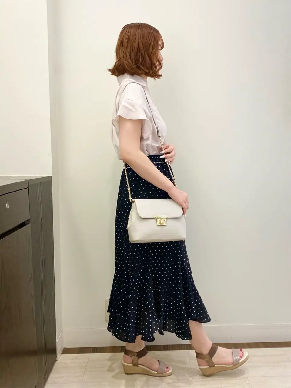 ANY SIS スタッフ コーディネート画像