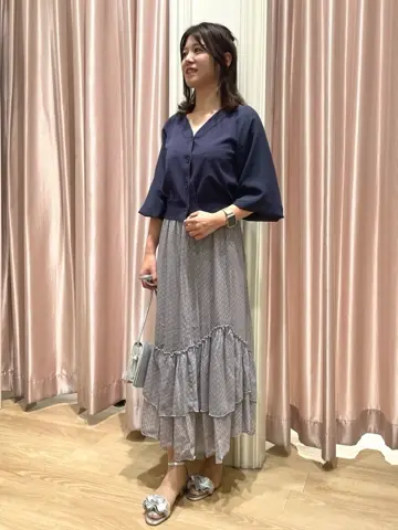 ANY SIS スタッフ コーディネート画像