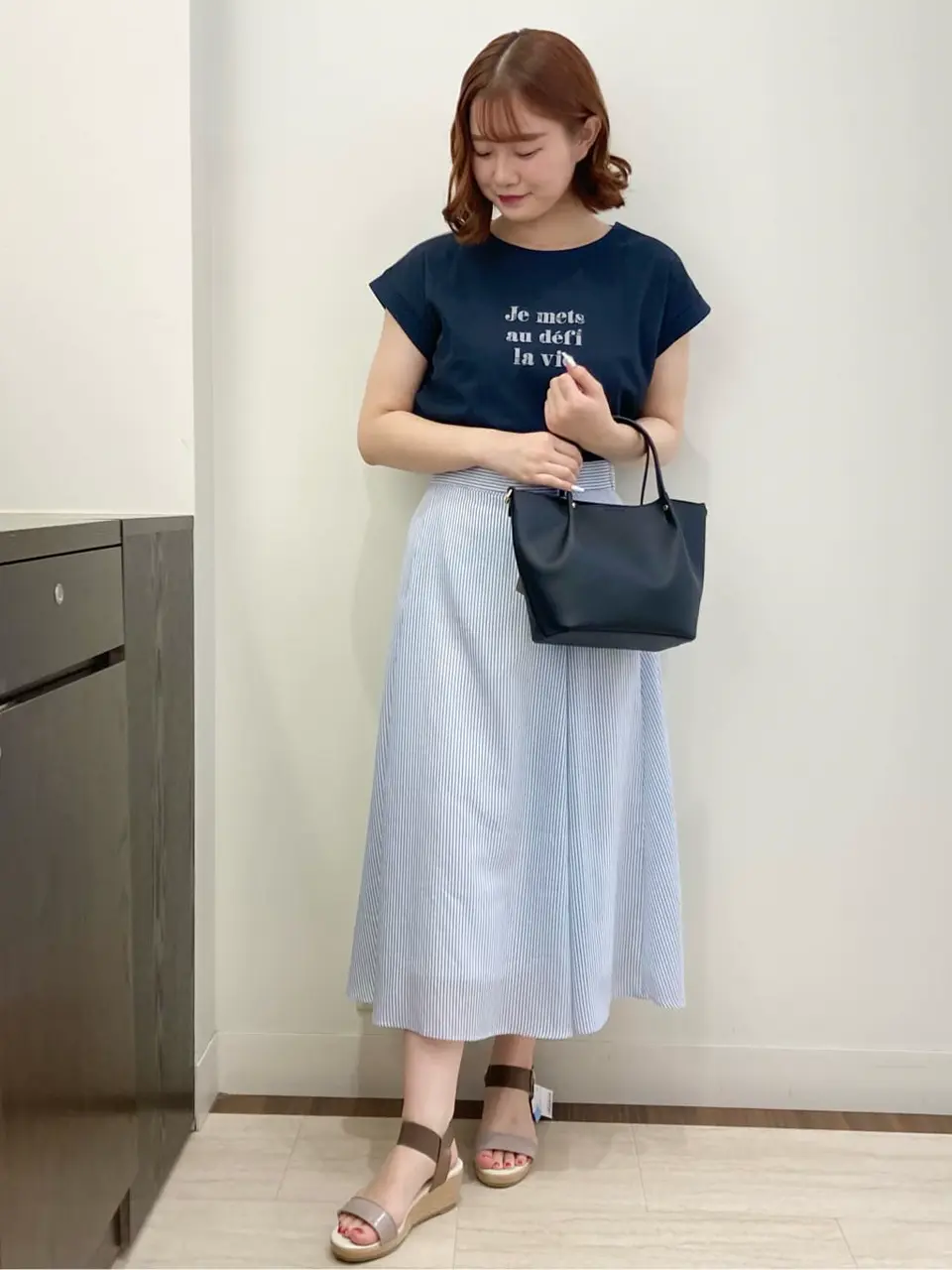 ANY SIS スタッフ コーディネート画像