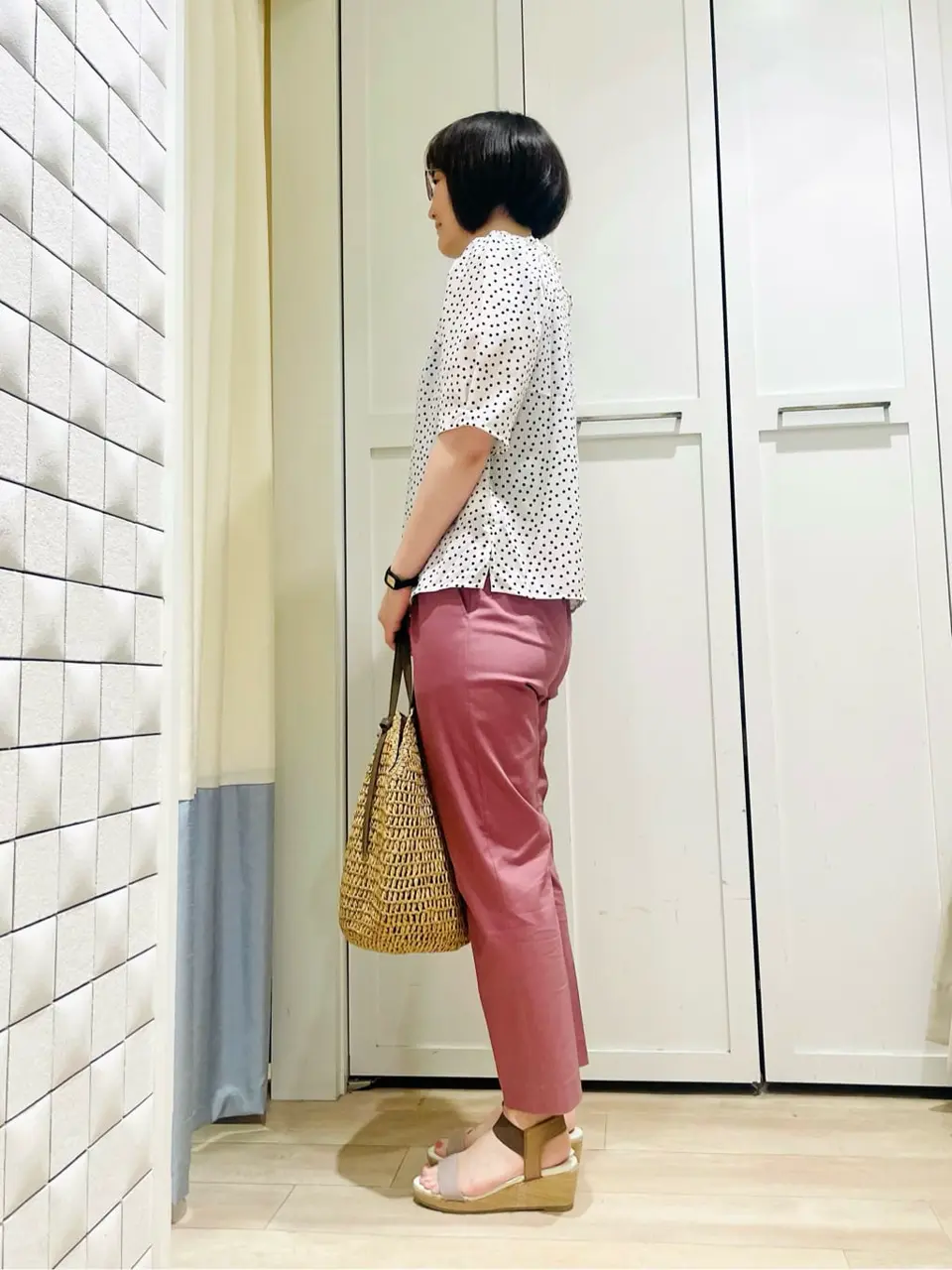 ANY SIS スタッフ コーディネート画像