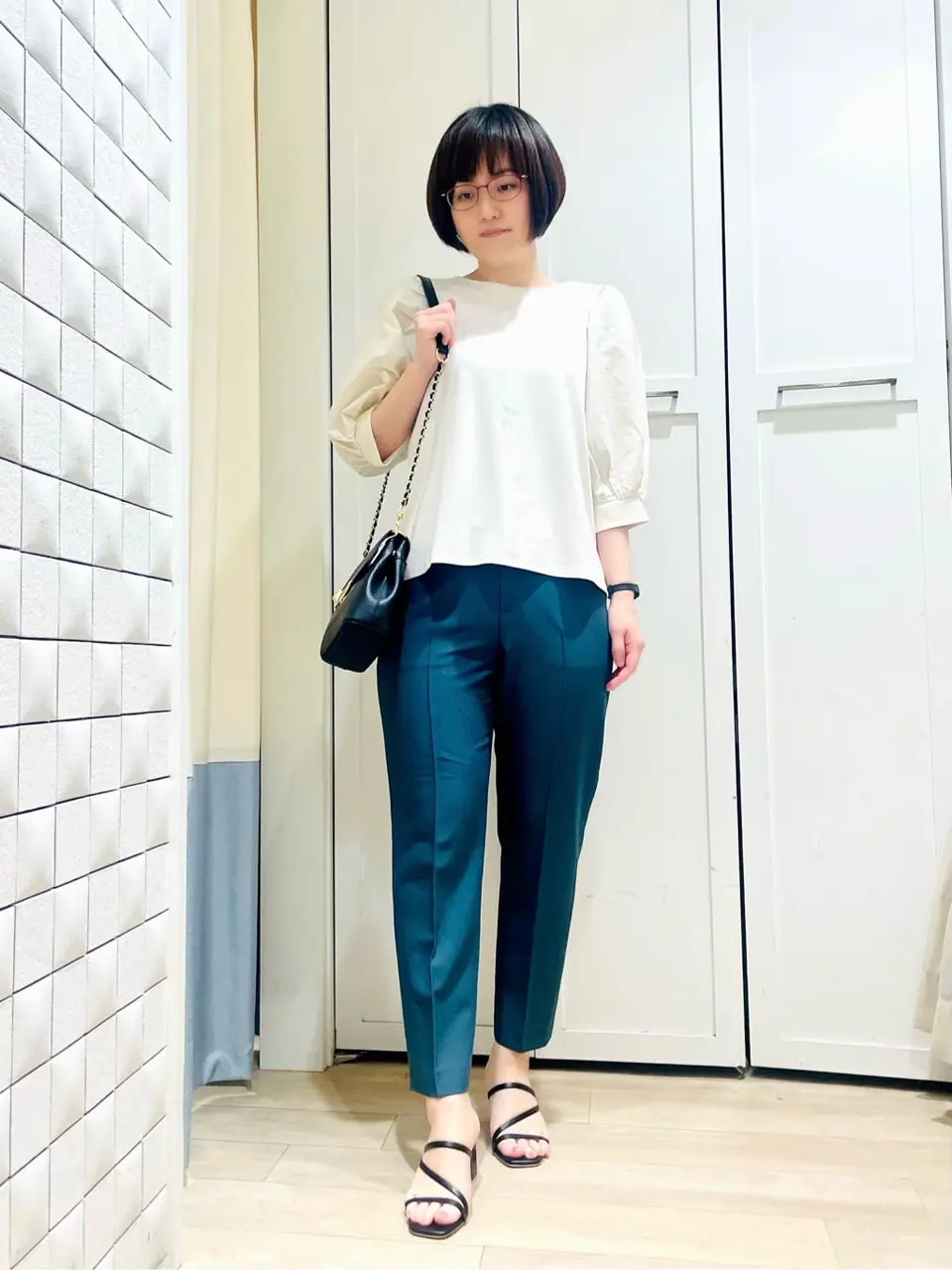 ANY SIS スタッフ コーディネート画像