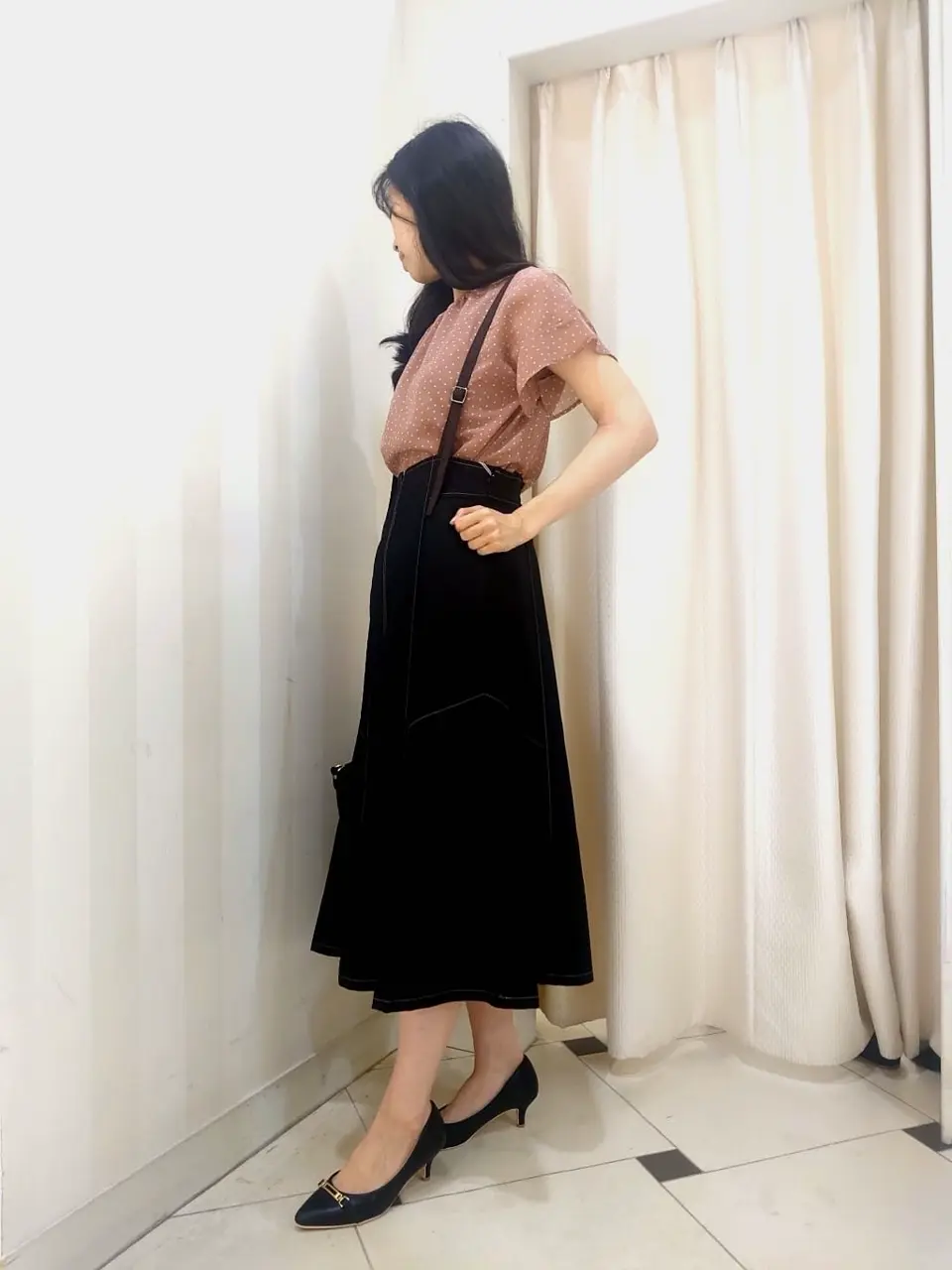 ANY SIS スタッフ コーディネート画像