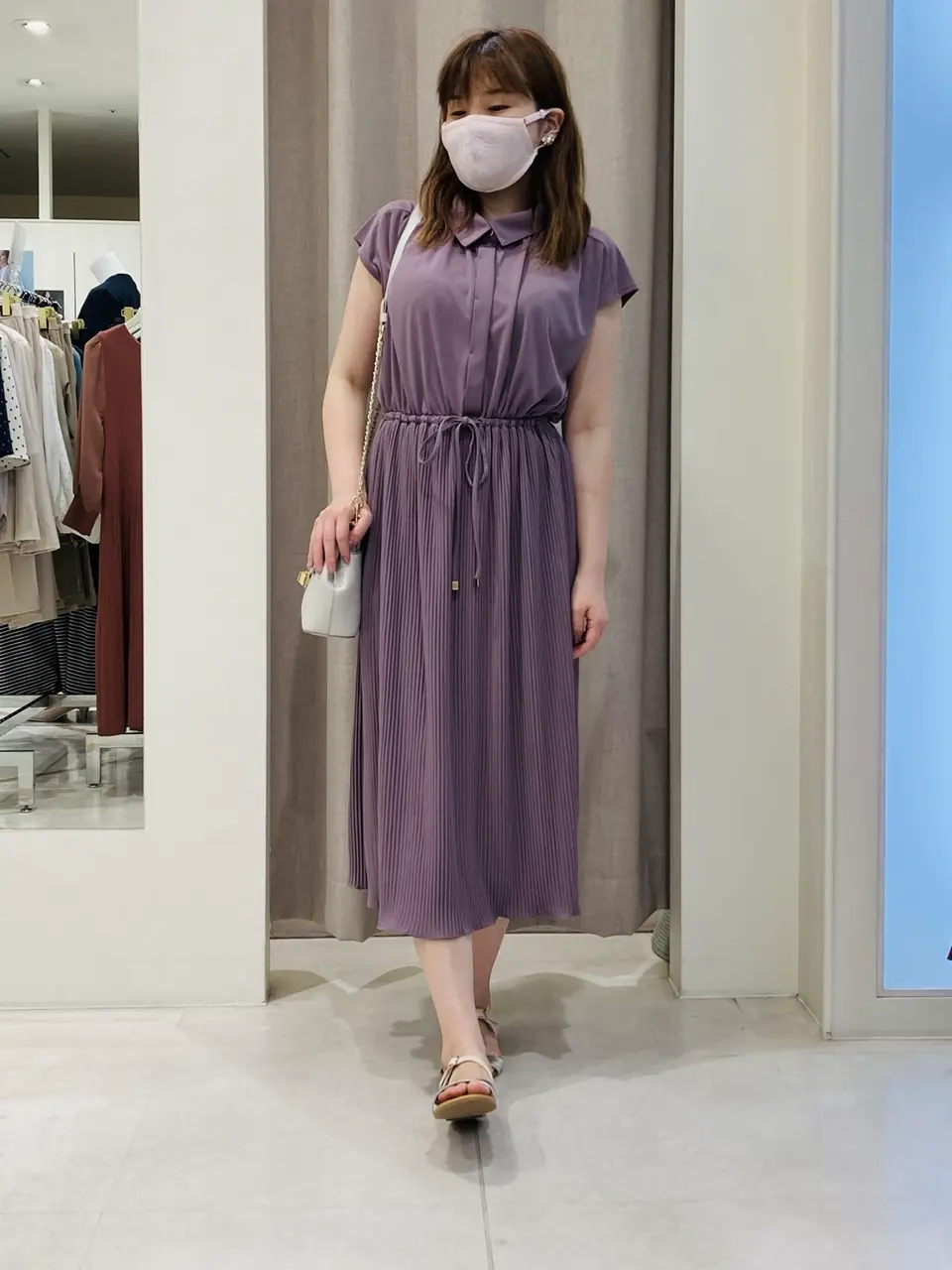 ANY SIS 川根　彩 コーディネート画像