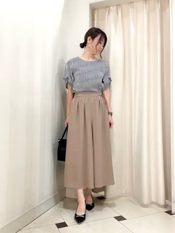 ANY SIS 金井 コーディネート画像