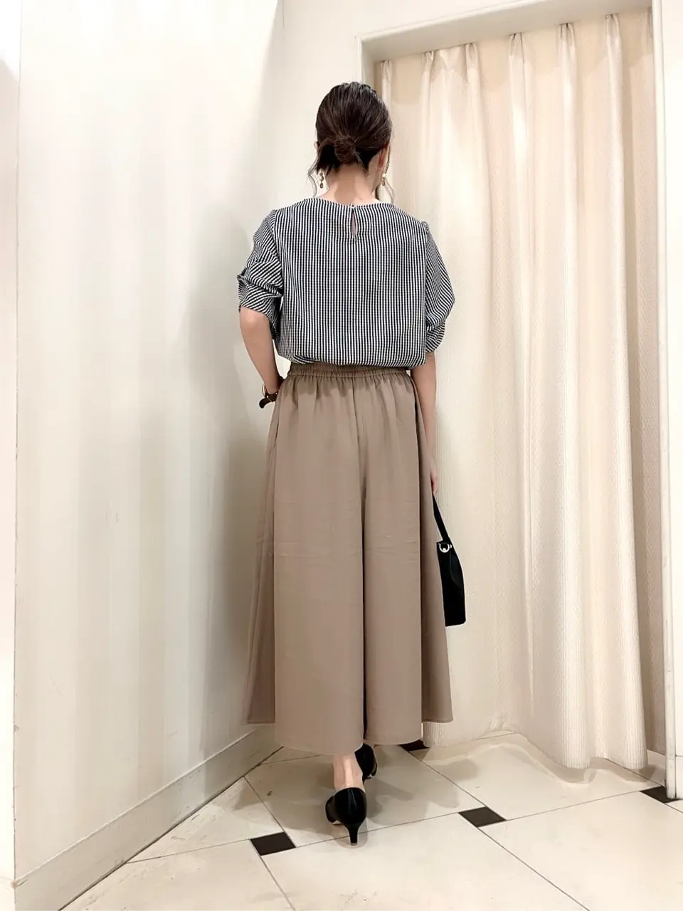 ANY SIS 金井 コーディネート画像