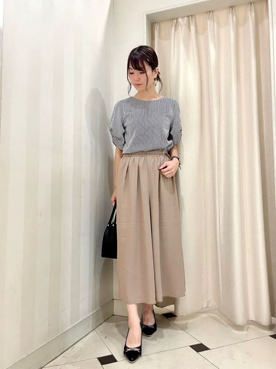 ANY SIS 金井 コーディネート画像