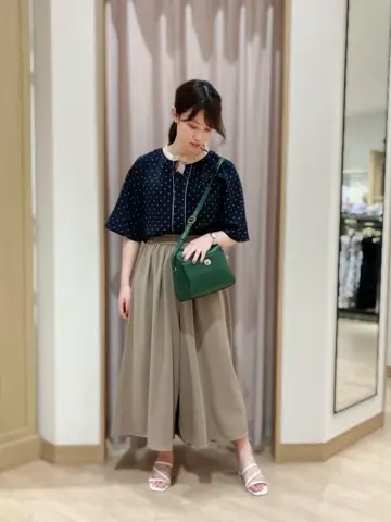 ANY SIS 濱口 コーディネート画像