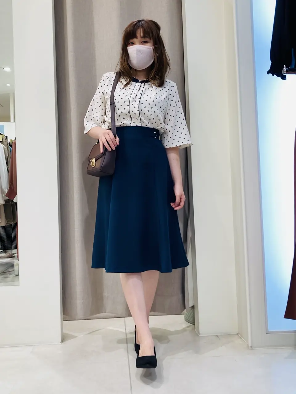 ANY SIS 川根　彩 コーディネート画像