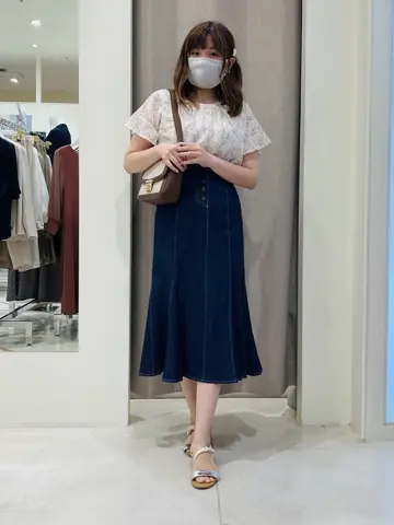 ANY SIS 川根　彩 コーディネート画像