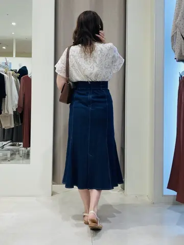 ANY SIS 川根　彩 コーディネート画像