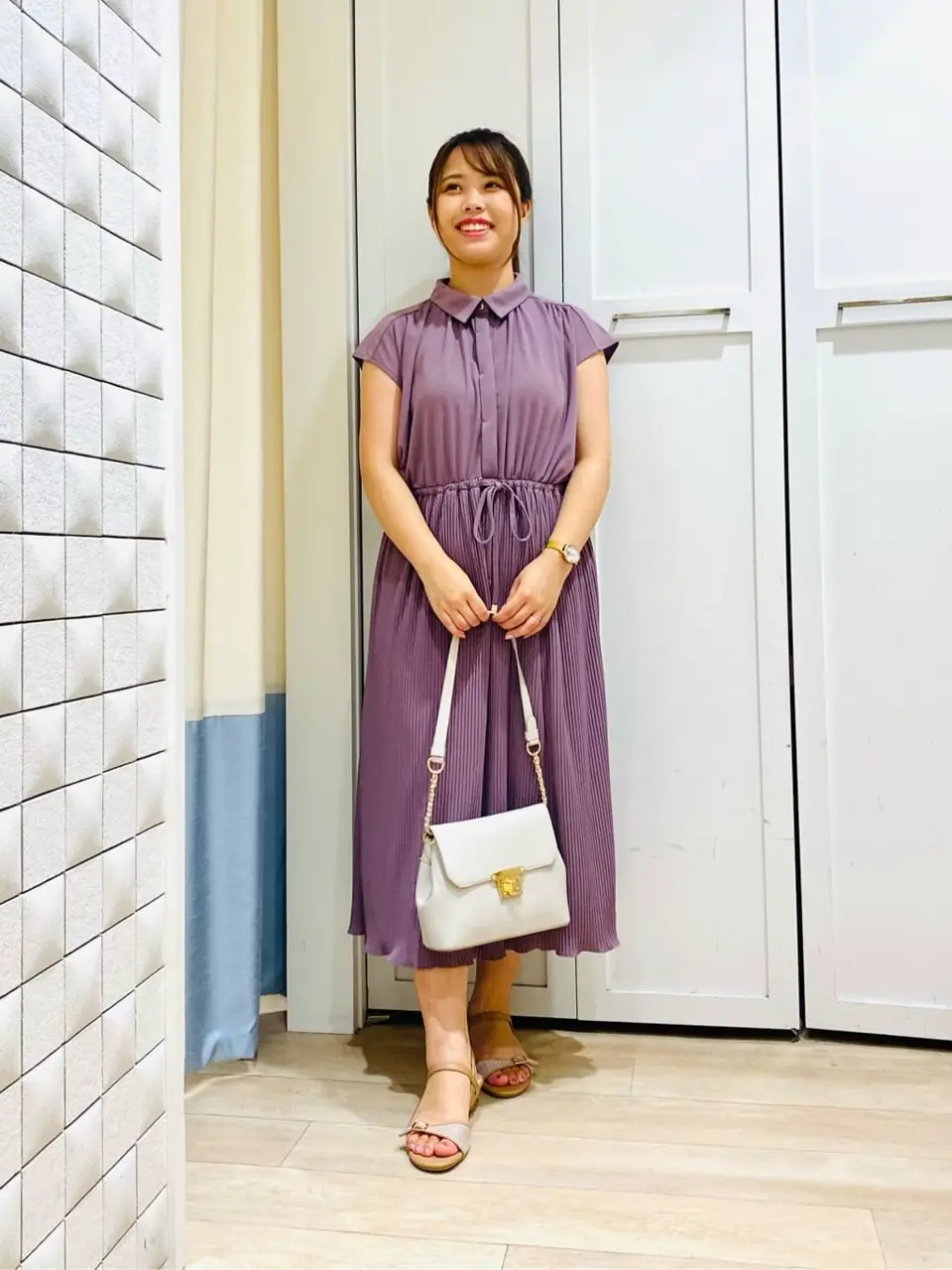 ANY SIS スタッフ コーディネート画像