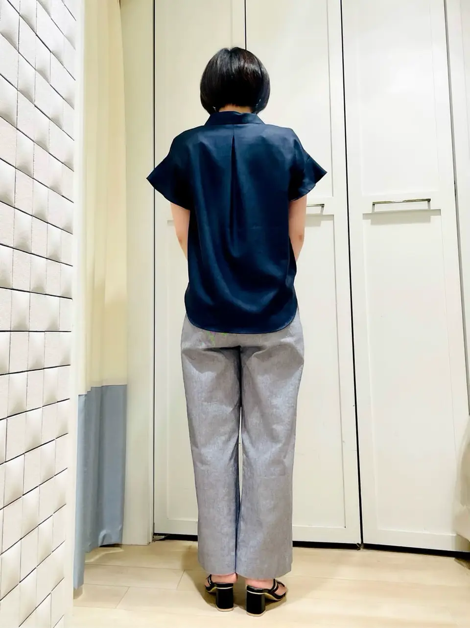 ANY SIS スタッフ コーディネート画像