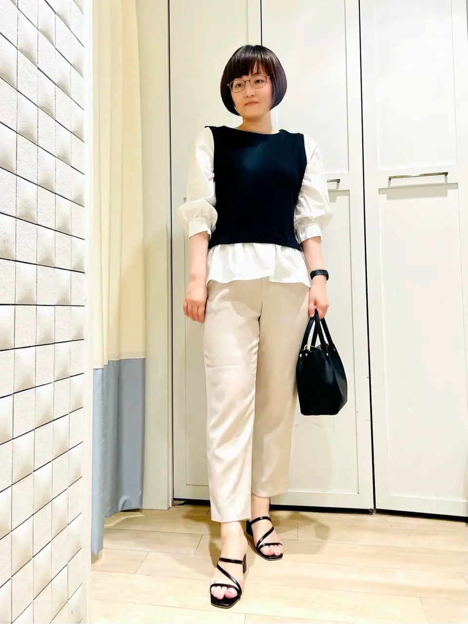 ANY SIS スタッフ コーディネート画像