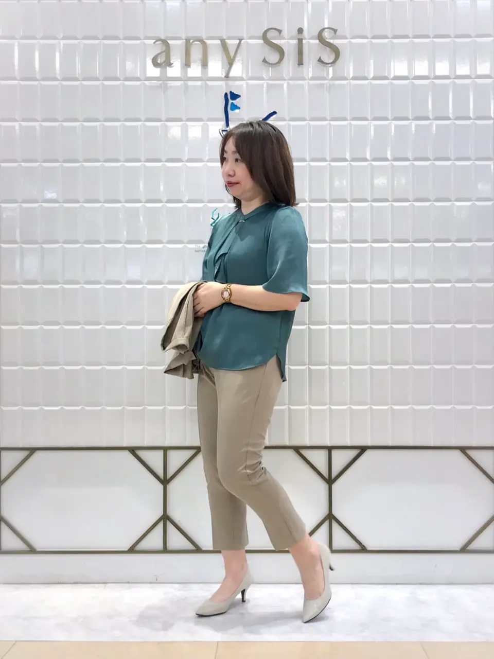 ANY SIS 中山 コーディネート画像