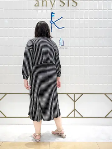 ANY SIS 西田 コーディネート画像
