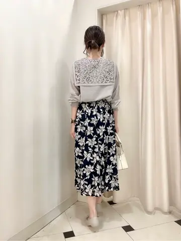 ANY SIS 金井 コーディネート画像