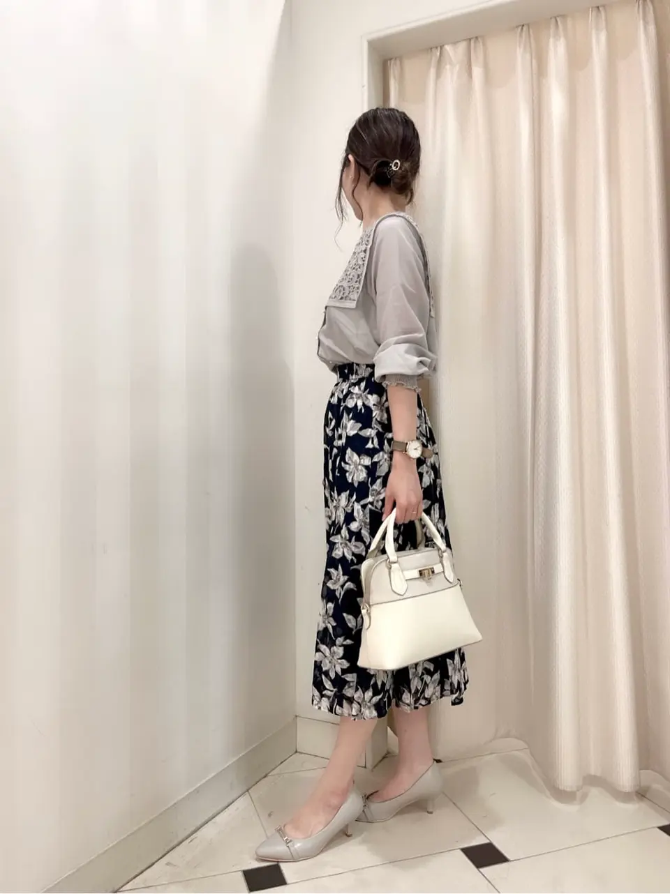 ANY SIS 金井 コーディネート画像