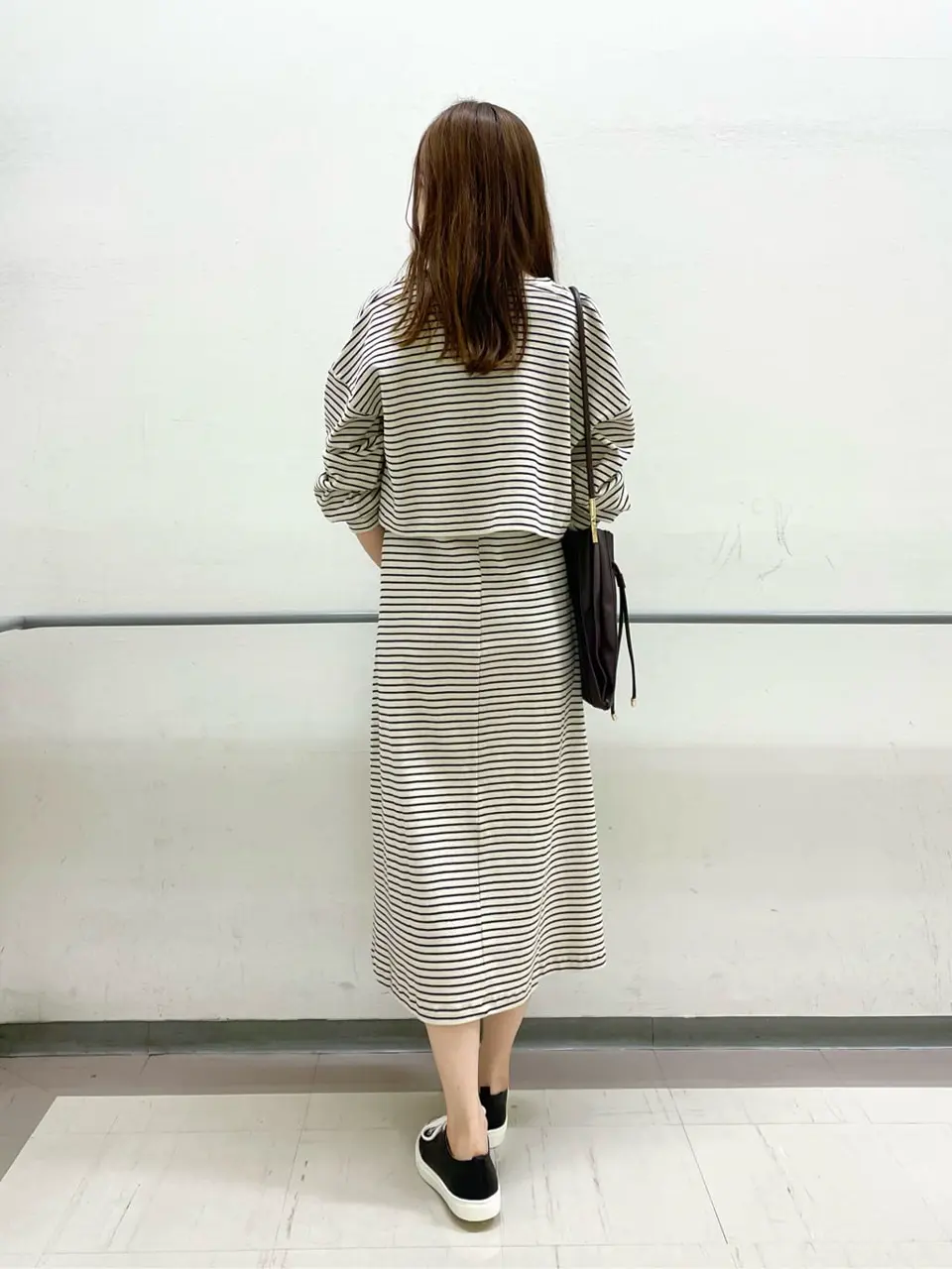 ANY SIS みぃ コーディネート画像