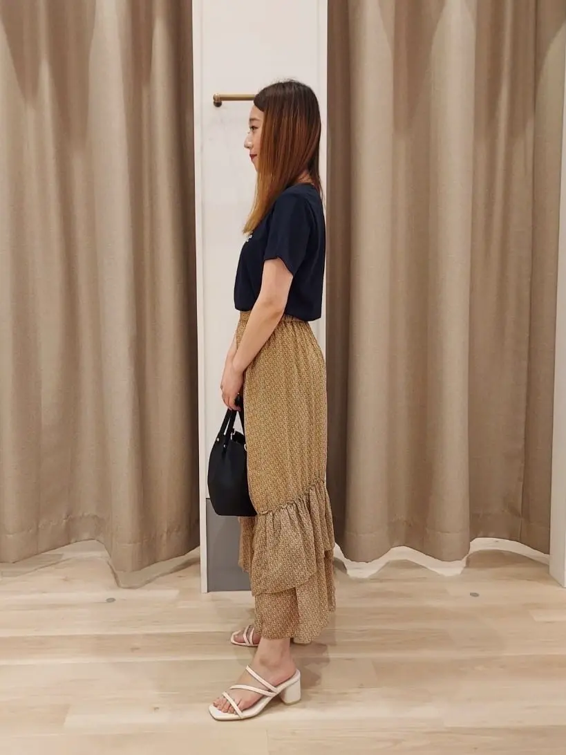 ANY SIS 齋藤 コーディネート画像