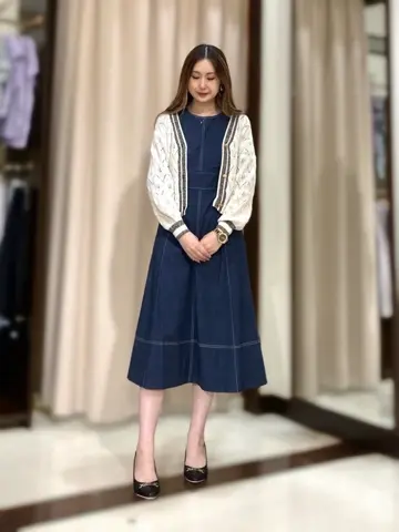 ANY SIS STAFF コーディネート画像