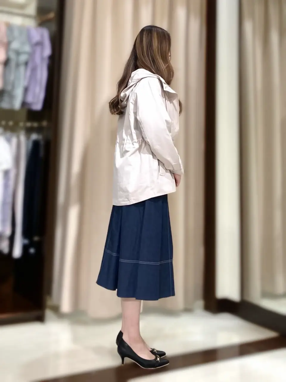 ANY SIS STAFF コーディネート画像