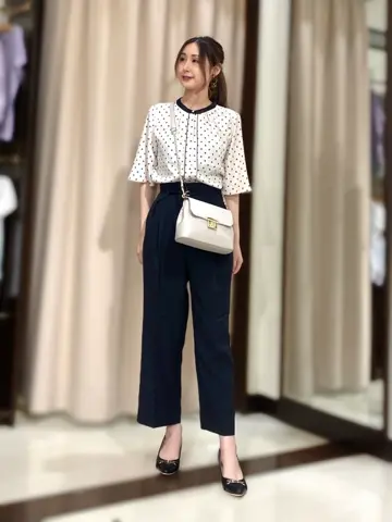 ANY SIS STAFF コーディネート画像