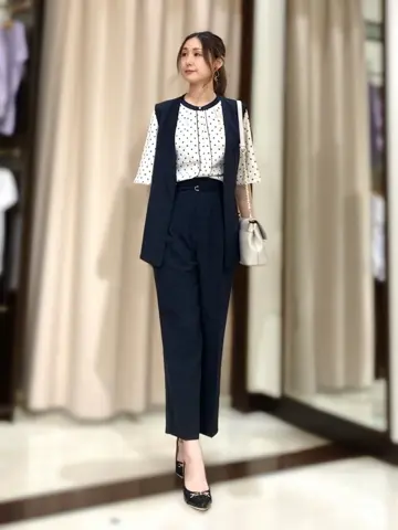 ANY SIS STAFF コーディネート画像