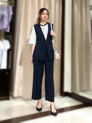 ANY SIS STAFF コーディネート画像