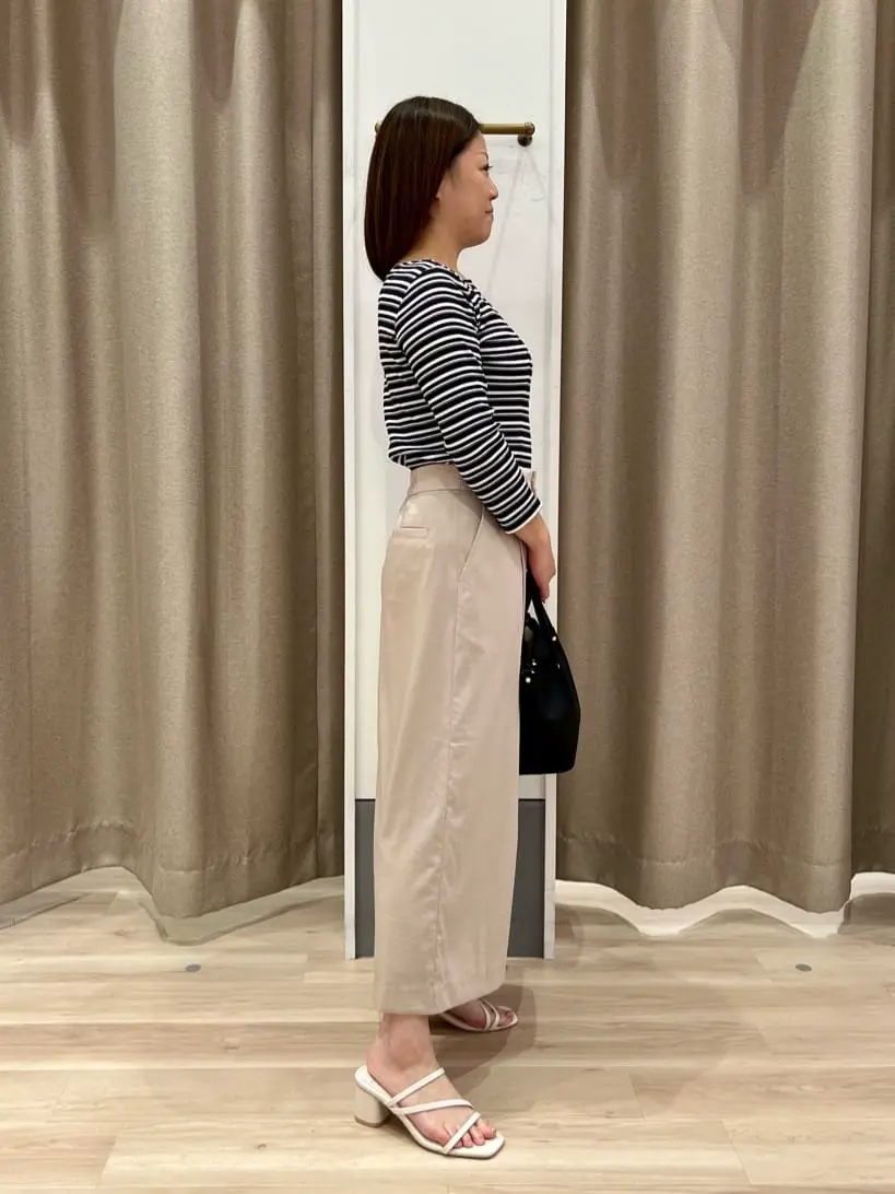 ANY SIS 瀬野 コーディネート画像