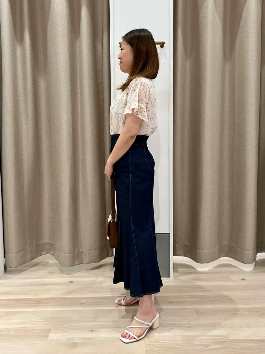 ANY SIS 瀬野 コーディネート画像