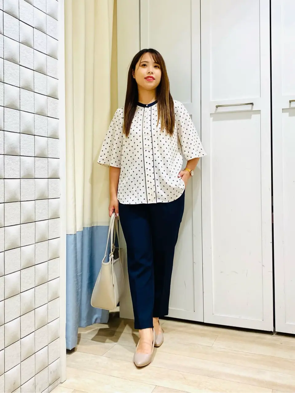 ANY SIS スタッフ コーディネート画像